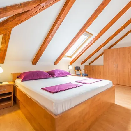 Kirigin Appartement